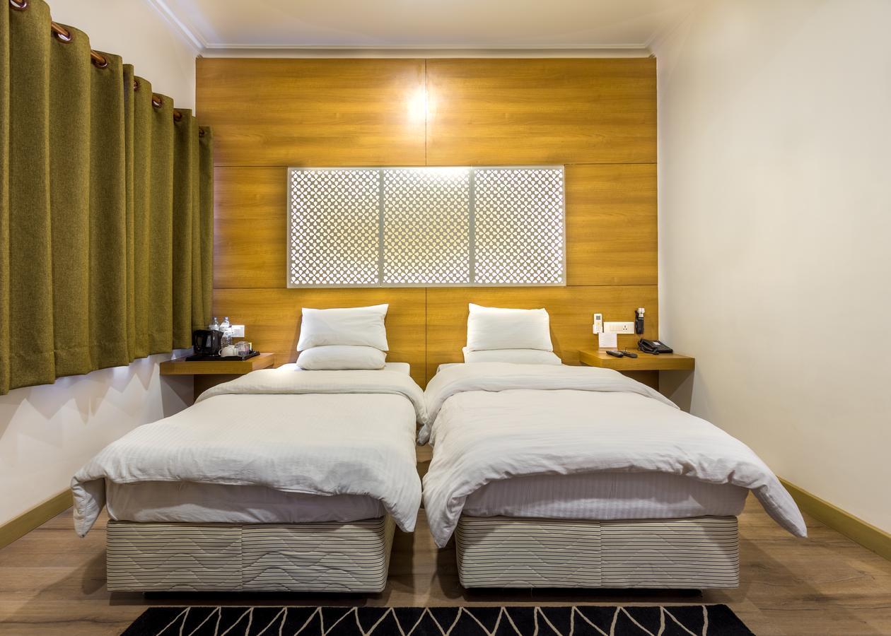 Marcopolo Business Hotel Kathmandu Bagian luar foto