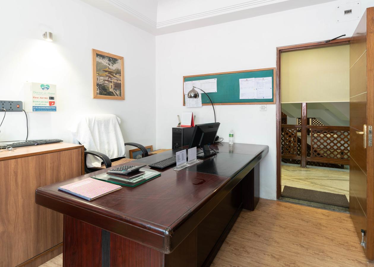 Marcopolo Business Hotel Kathmandu Bagian luar foto