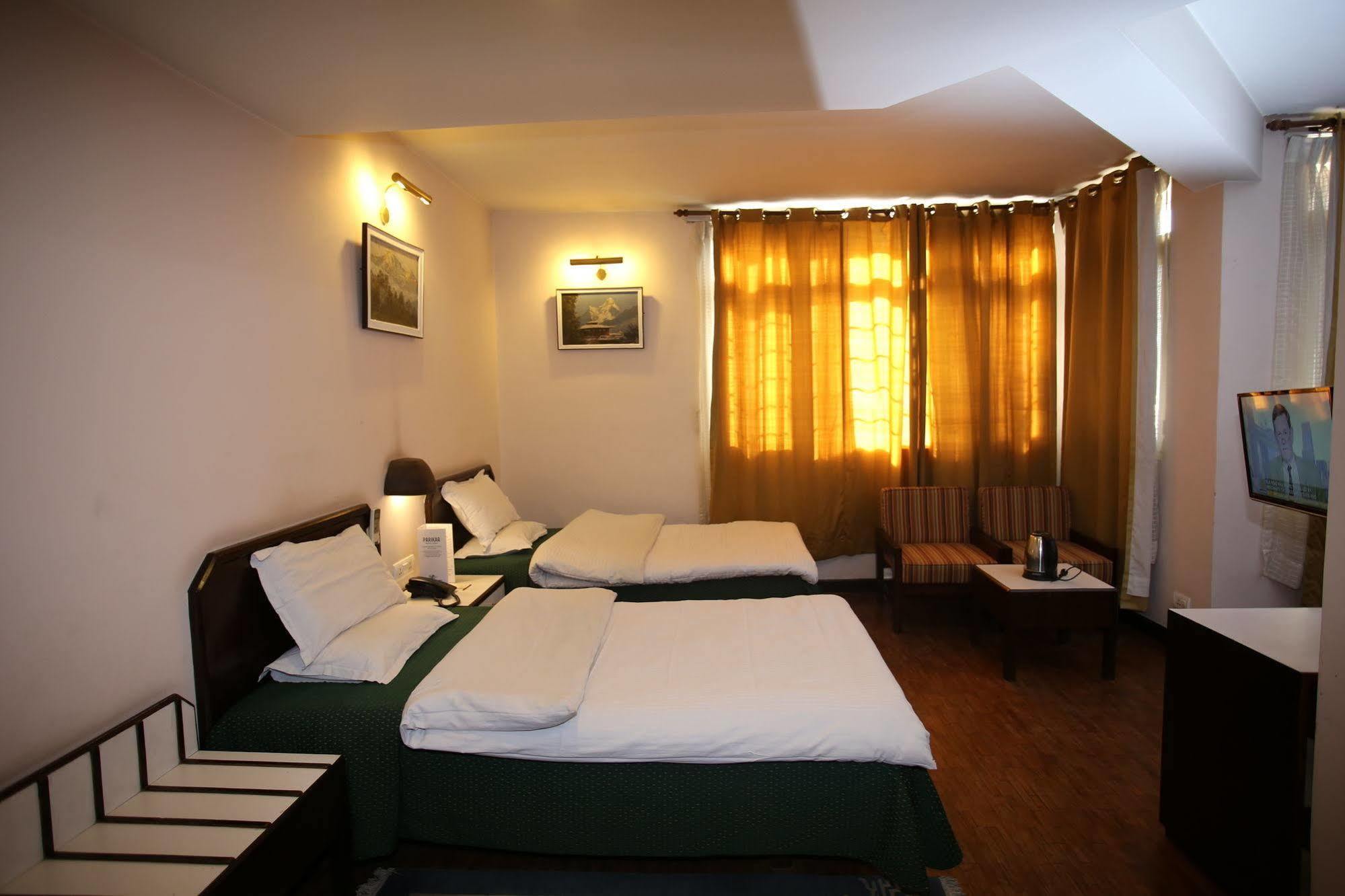 Marcopolo Business Hotel Kathmandu Bagian luar foto